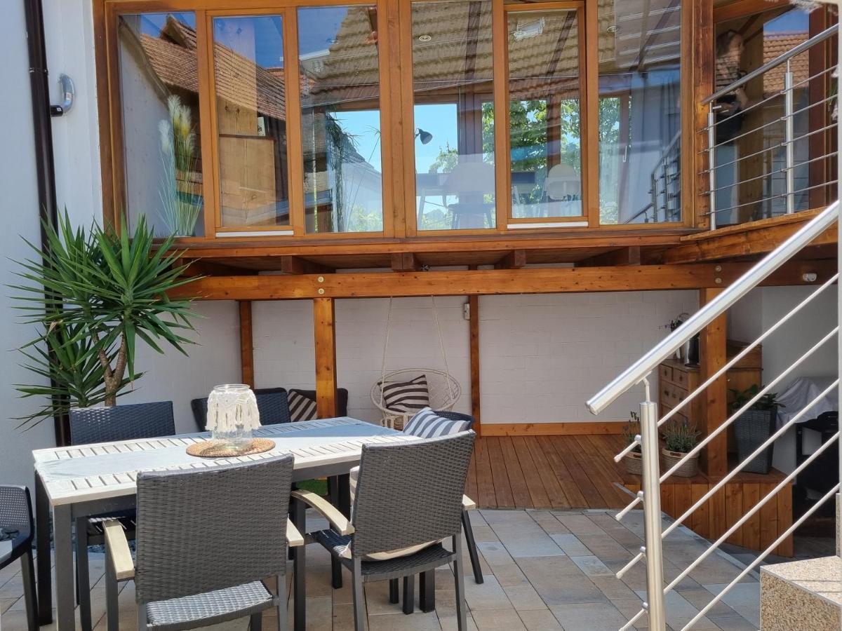 Ferienhaus Am Park Klingenmuenster Ngoại thất bức ảnh
